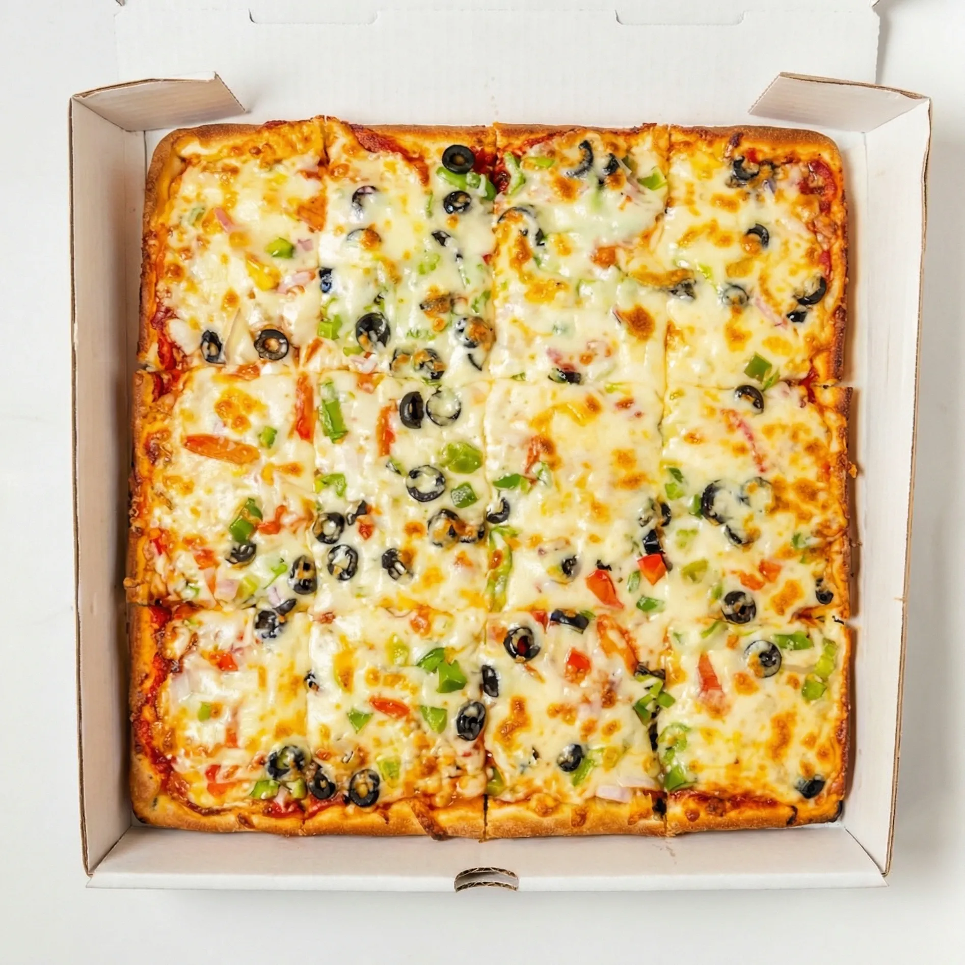 Chicken wings at Chicago Deep Dish Pizza Edgemont, Calgary